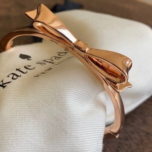 KATE SPADE BANGLE BOW BRACELET
